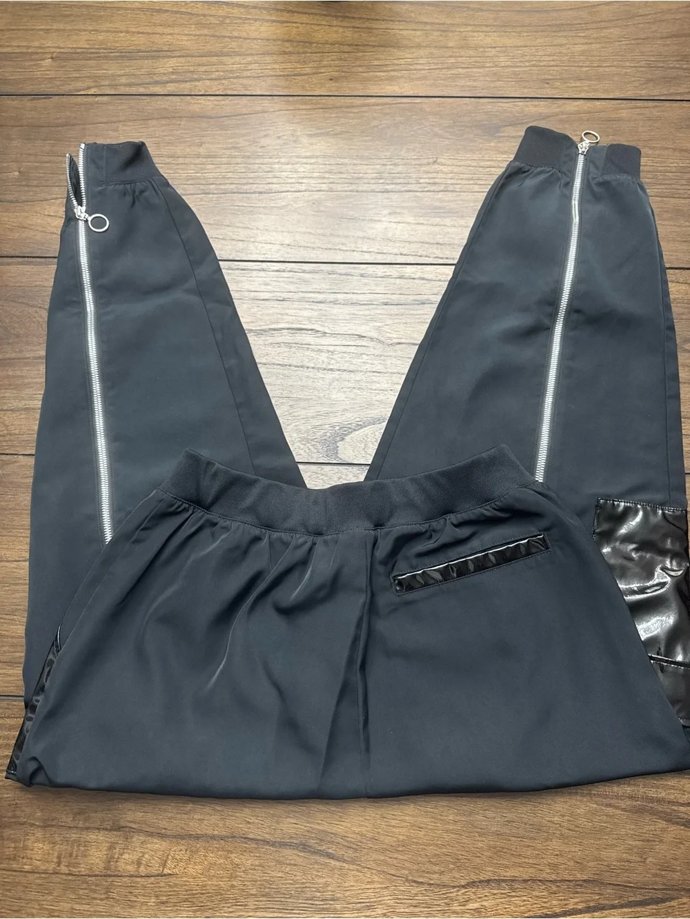 Nike black performance